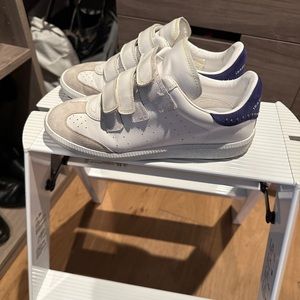 Isabel marant Beth sneakers in rare blue suede color with grommets